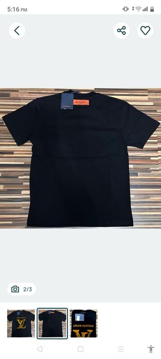 Vand tricou nou de barbati