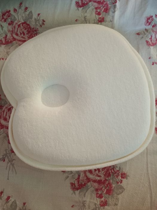 Продам подушку ортопедическую детскую