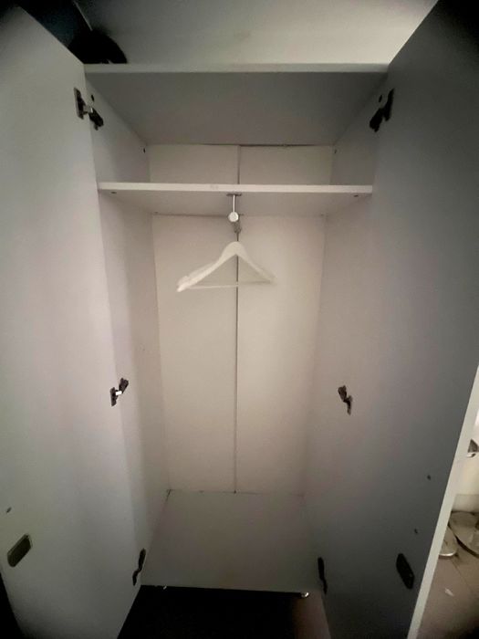 Продам разные столы, парты, шкафы