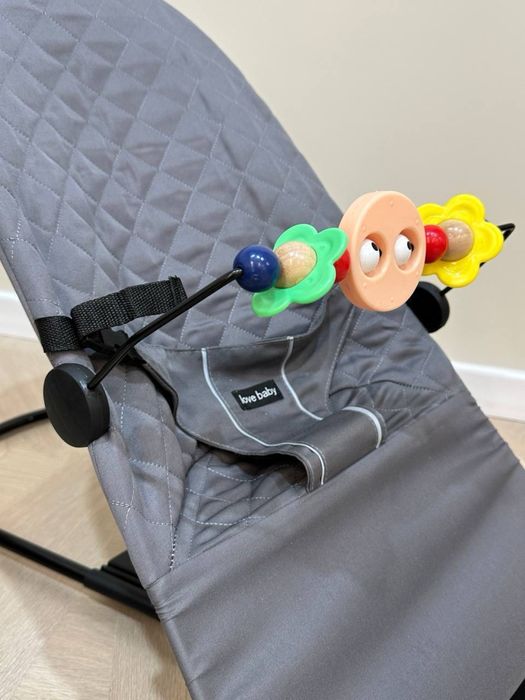 Шезлонг детский