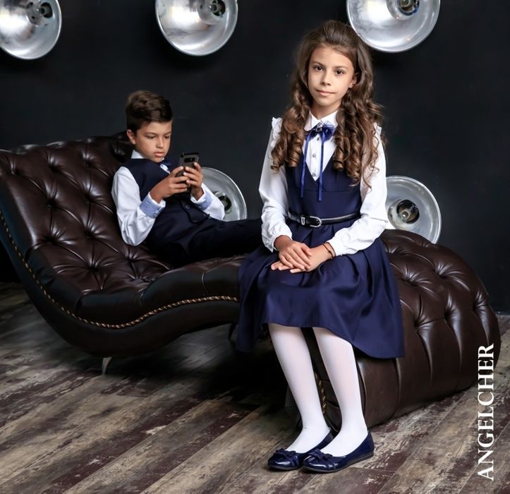 Продам школьный сарафан Angelcher