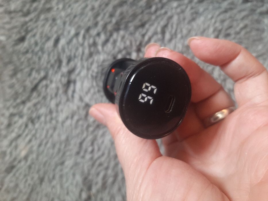 Casti audio prin bloototh