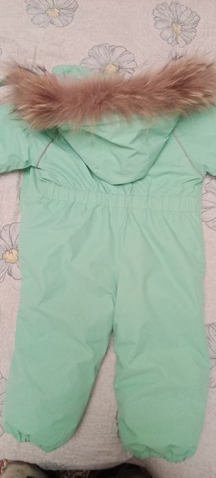 Продам детский зимний комбинезон