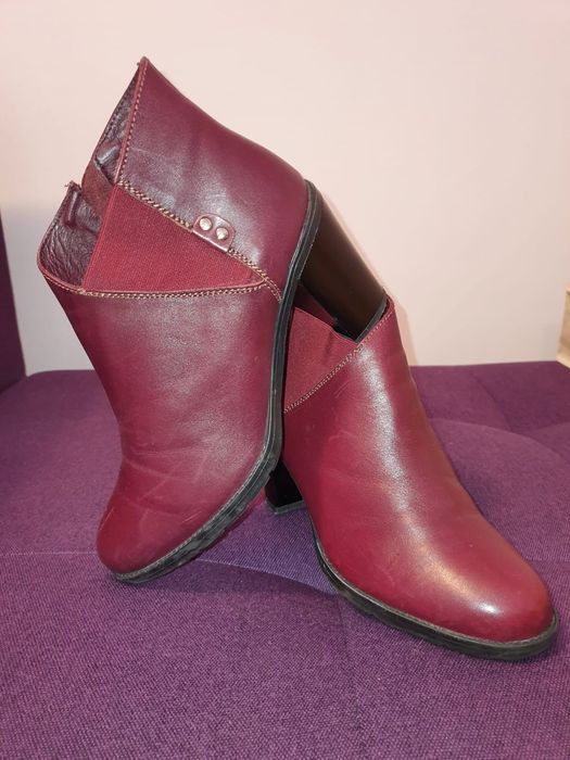 Ghete/ botine dama cu toc grena piele naturala 37