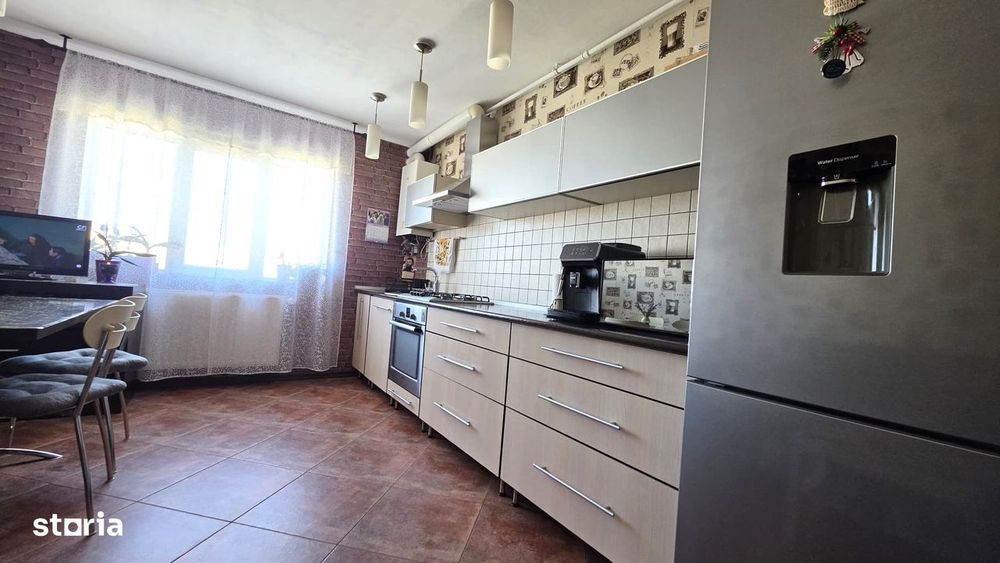 Apartament 2 camere de vanzare
