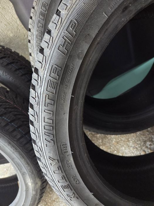ЗИМНИ ГУМИ 225/45/17
