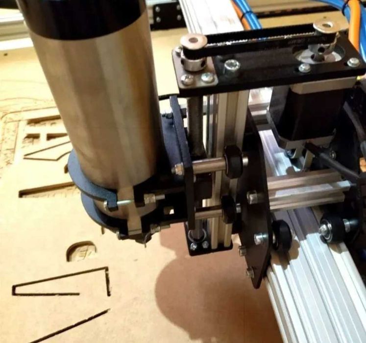 Фрезерный станок с ЧПУ по дереву