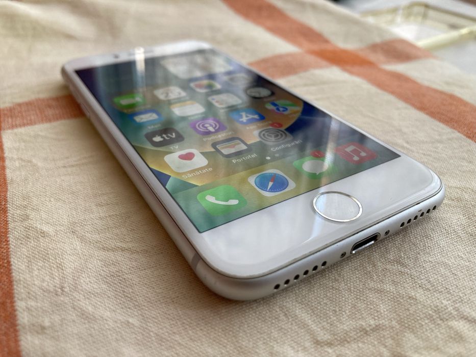 Iphon 8 baterie 92 . Iph.0ne 8 alb