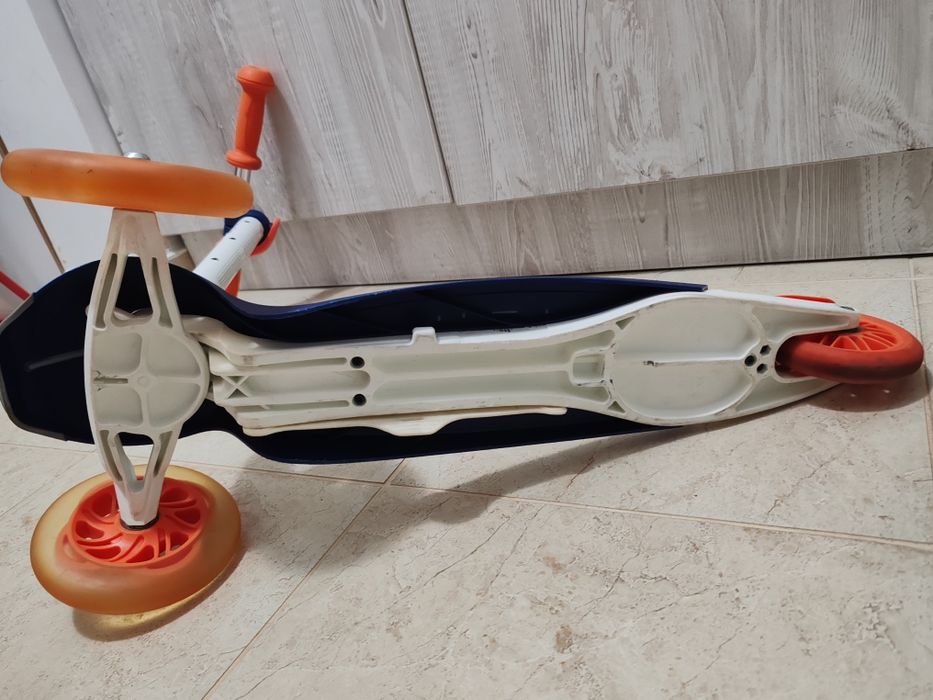 Trotineta copii cu luminite