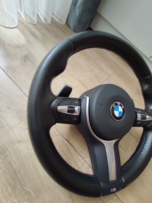 Volan M BMW încălzire padele F20 F21 F22 F23 F30 F31 F34 F32 F33 F36 F15 X1 X5 X3 
F48, F25, F26, F15, F16 | X1,