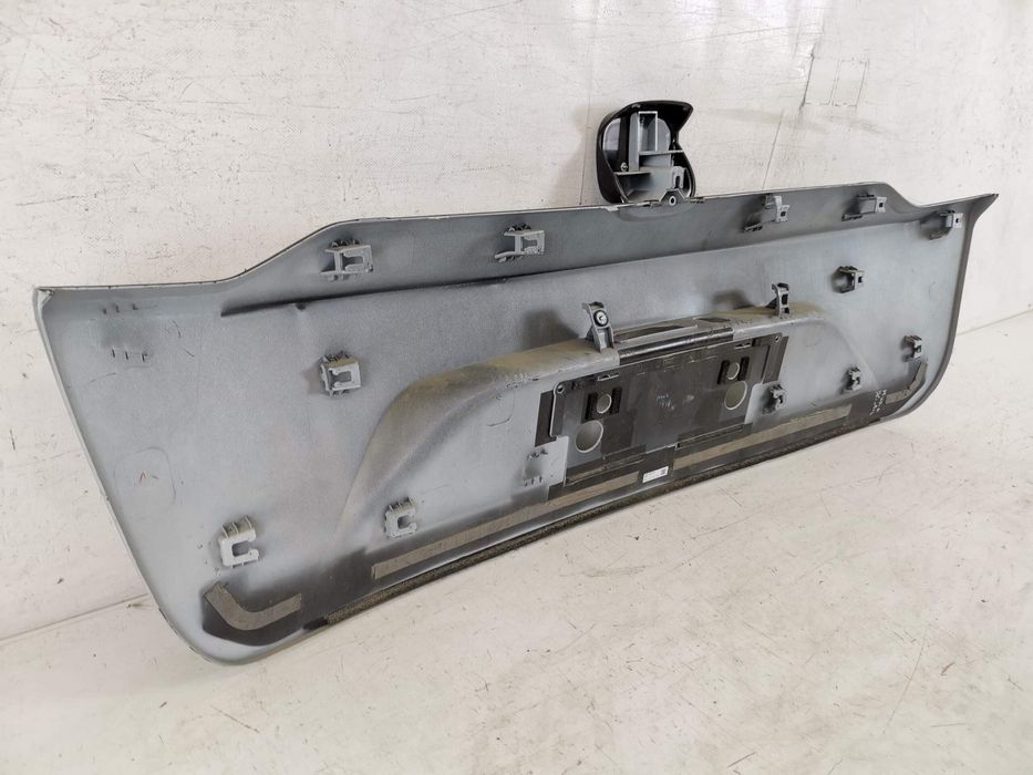 Хонда ХР-В / Honda HR-V Декоративен елемент/Орнамент за багажник В отл