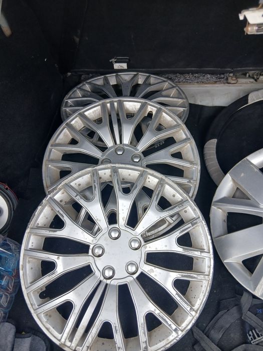 Колпак на машину