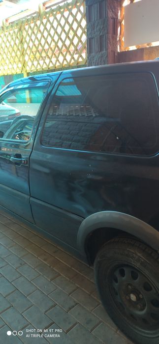 Продам машину Volkswagen Golf