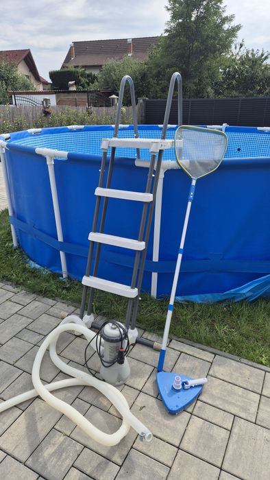 Piscina INTEX rotunda diametru 4.57 cu accesorii incluse