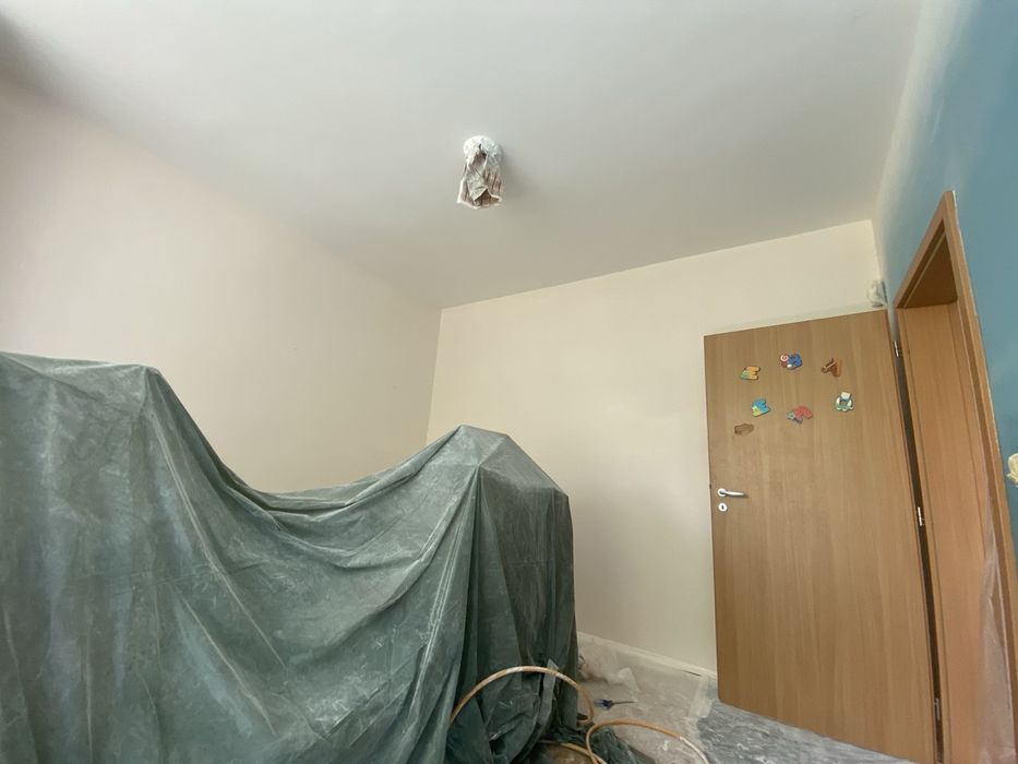 3€ Професионално боядисване с акрилни бои \ латекс Airless