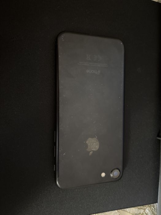 Vand iphone 7 in stare foarte buna