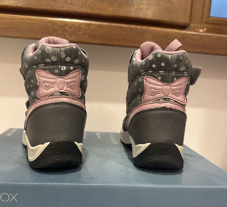 Боти GEOX момиче номер 26