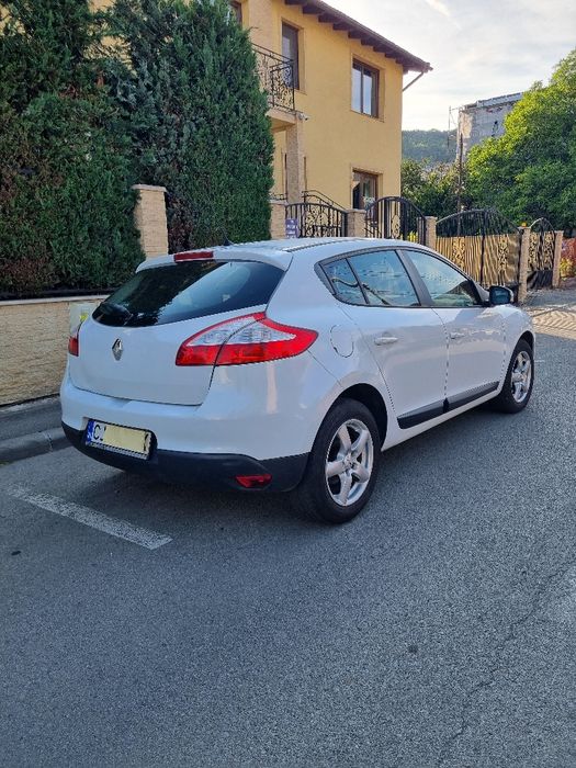 RENAULT Megane 2013 — imagine 2
