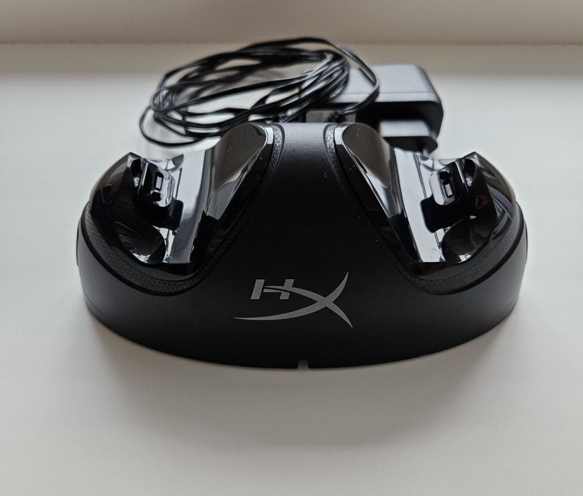 Продам зарядное устройство.