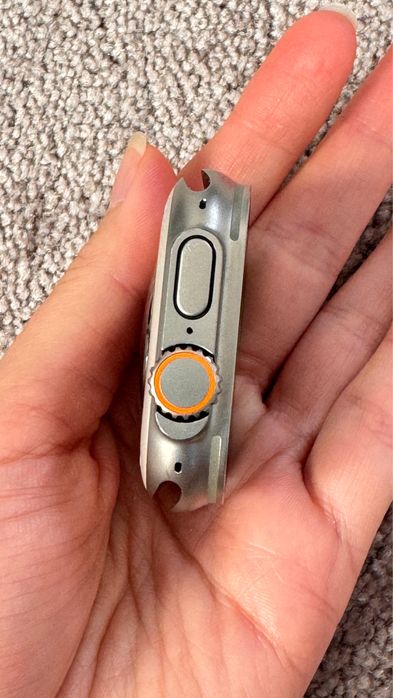 Apple Watch Ultra 1 GPS + Celluar 49 mm - ca nou