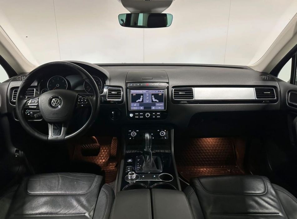 VW Touareg 3.0 V6 TDI