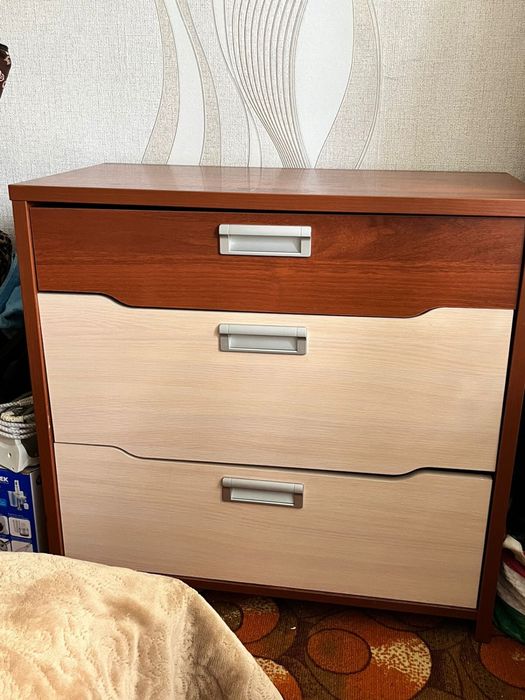 Спальный гарнитур