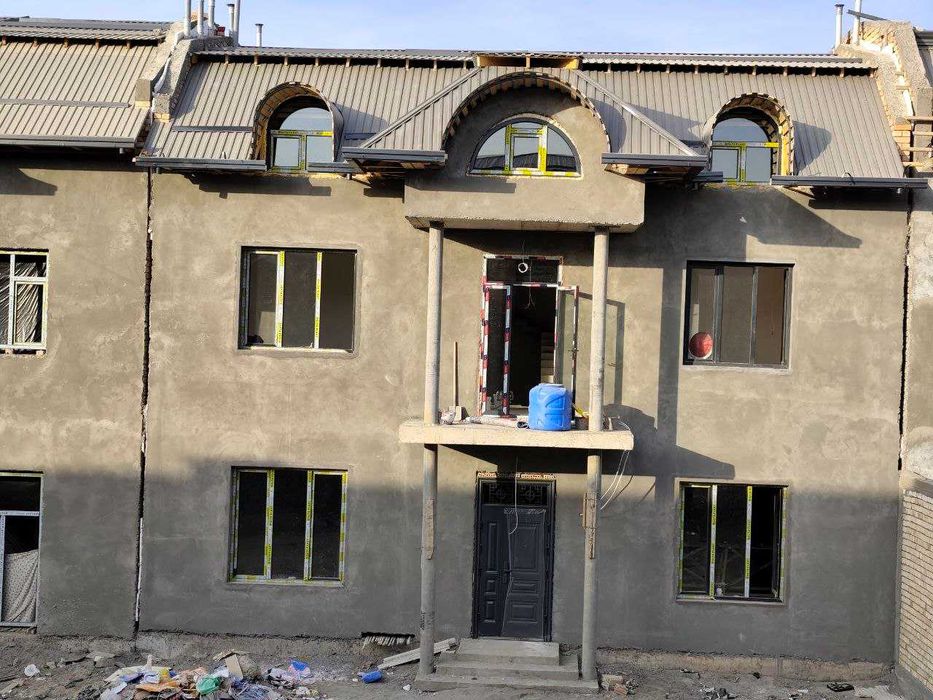 Уй сотилади Лимонарияда 2 сотих 8 та хона Нархи 113000