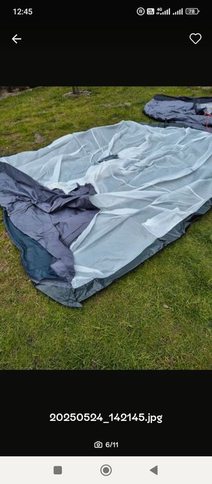 Голяма палатка за 4 човека.