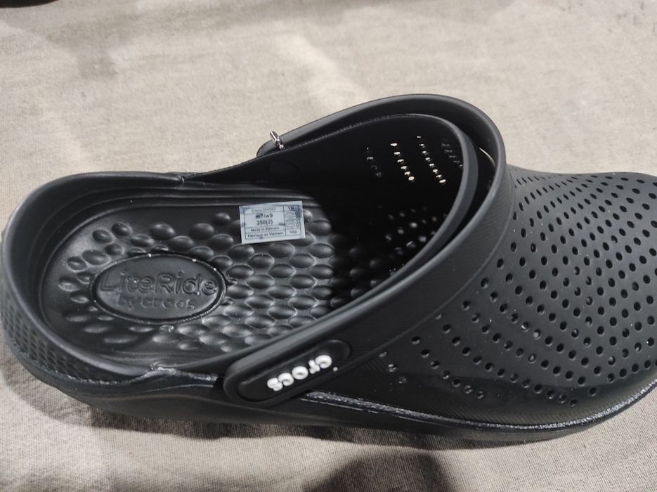 Тапочки Crocs ,  кроксы тапочки и лоферы