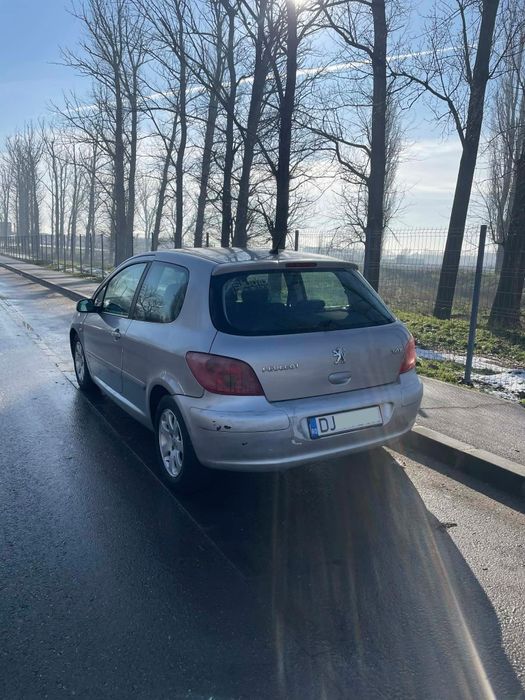 Vînd peugeot 307