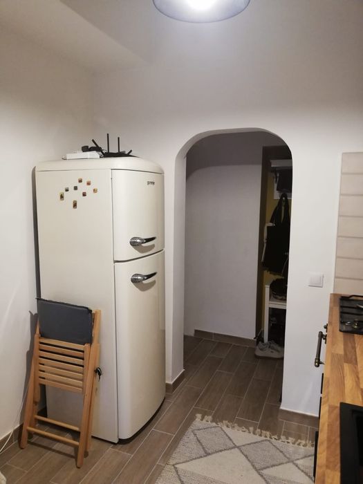Apartament 2 camere, zona Tractorul