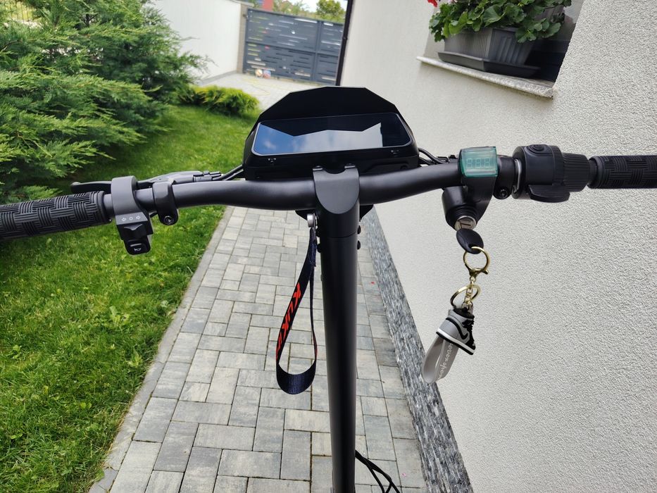 Vand kukirin  g2 cu cheie si GPS