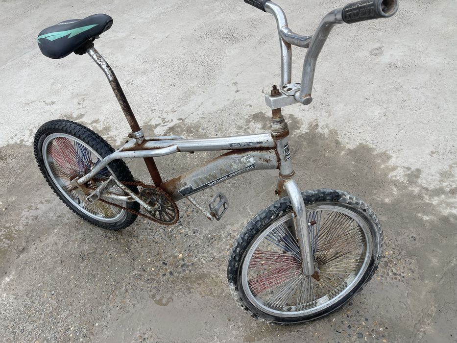 Velosiped BMX Sotiladi