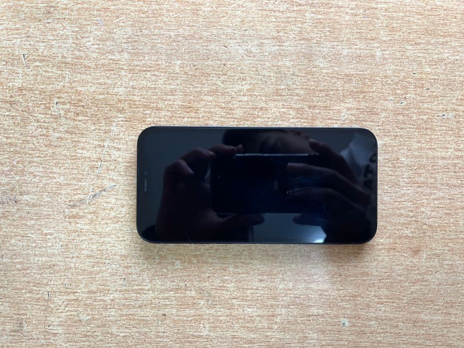 Iphone 11,черный