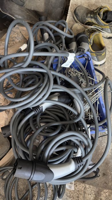 Cabluri Incarcare masina electrice Plug In Hybrid  Volvo Bmw Audi Vw Porsche Mercedes Ford Land rover Toyota Kia Hyundai Byd MG  Mennekes Harting
