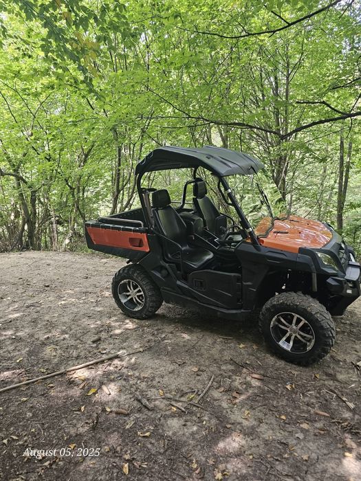 UTV cf moto uforce 800. (Atv, utv, buggy) 4x4