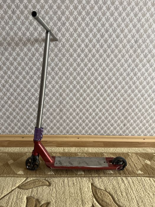 Продам трюковой самокат