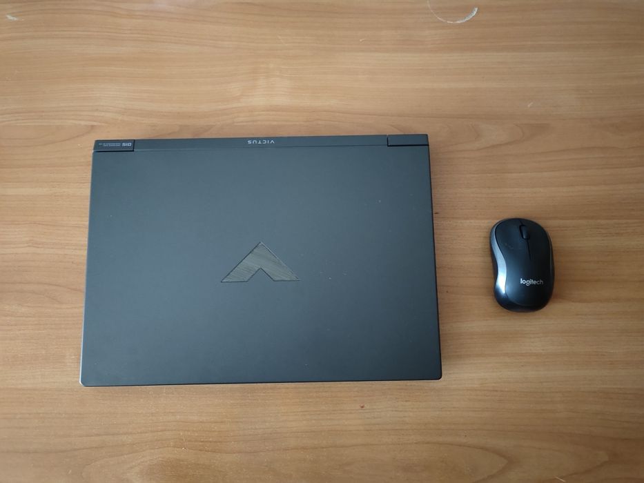 Срочно Hp victus i5-12450H 512/8 144Hz