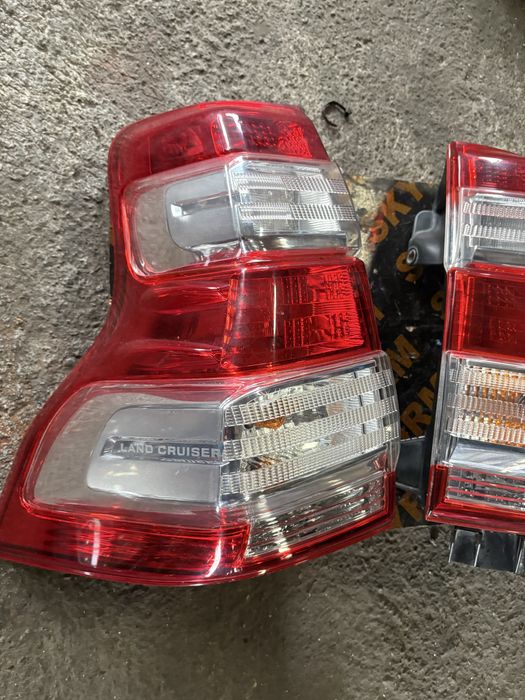 Toyota Land Cruiser 2018 година Стопове