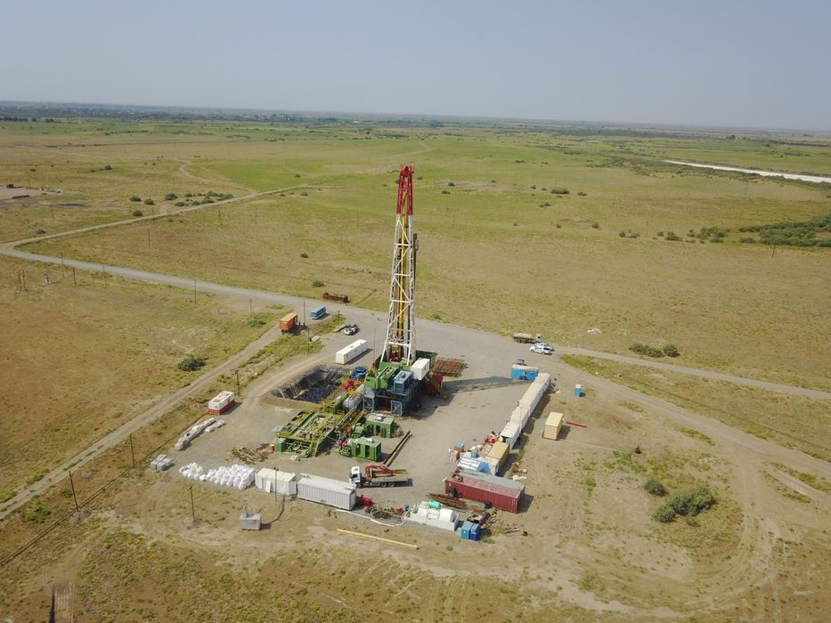 Продается буровая установка, канадского производства.