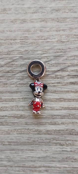 Вълшебни талисмани в стил Disney Pandora