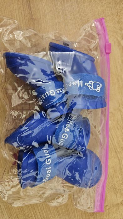 Papuci silicon pentru catei, impermeabili