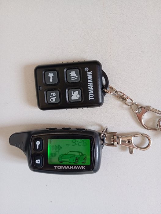 Брелок , пульт сигнализации томагавк 9010,