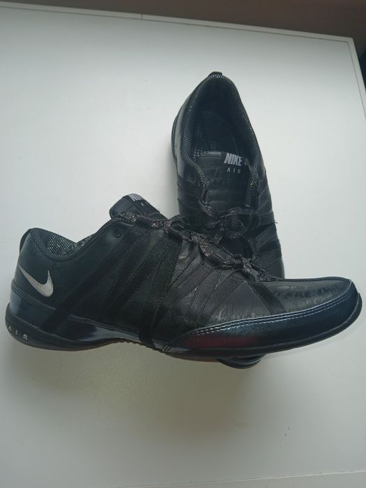 маратонки nike 40 номер