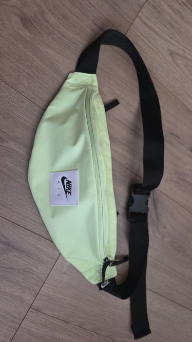 Раници, чанта, сак, портмоне Nike