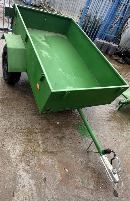 Ремарке за автомобил