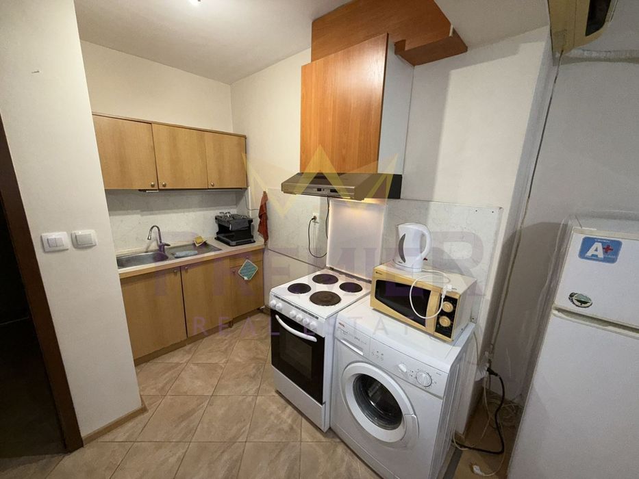 Дава се под наем Двустаен апартамент в Варна, Колхозен пазар - 55 кв.м за 368.73 € - Снимка #1