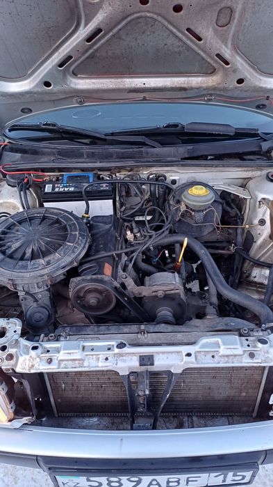 Продам ауди 80 б4