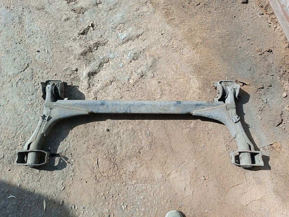 Задняя балка Фольксваген Венто