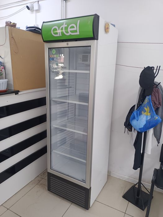 Холодильник ветрина Artel HS 474SN белый